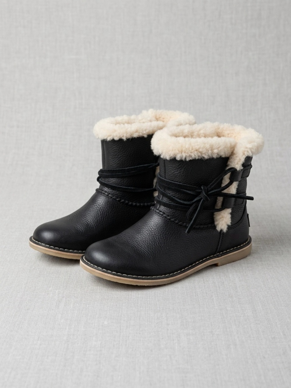 UGG Black Leather Shearling Lined Wrap Tie Ankle Boots Size 7